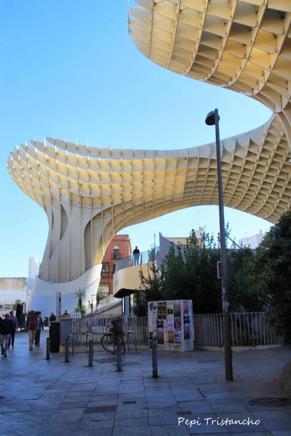 Suites Las Setas & Bicicletas Electricas Gratis Seville Exterior photo