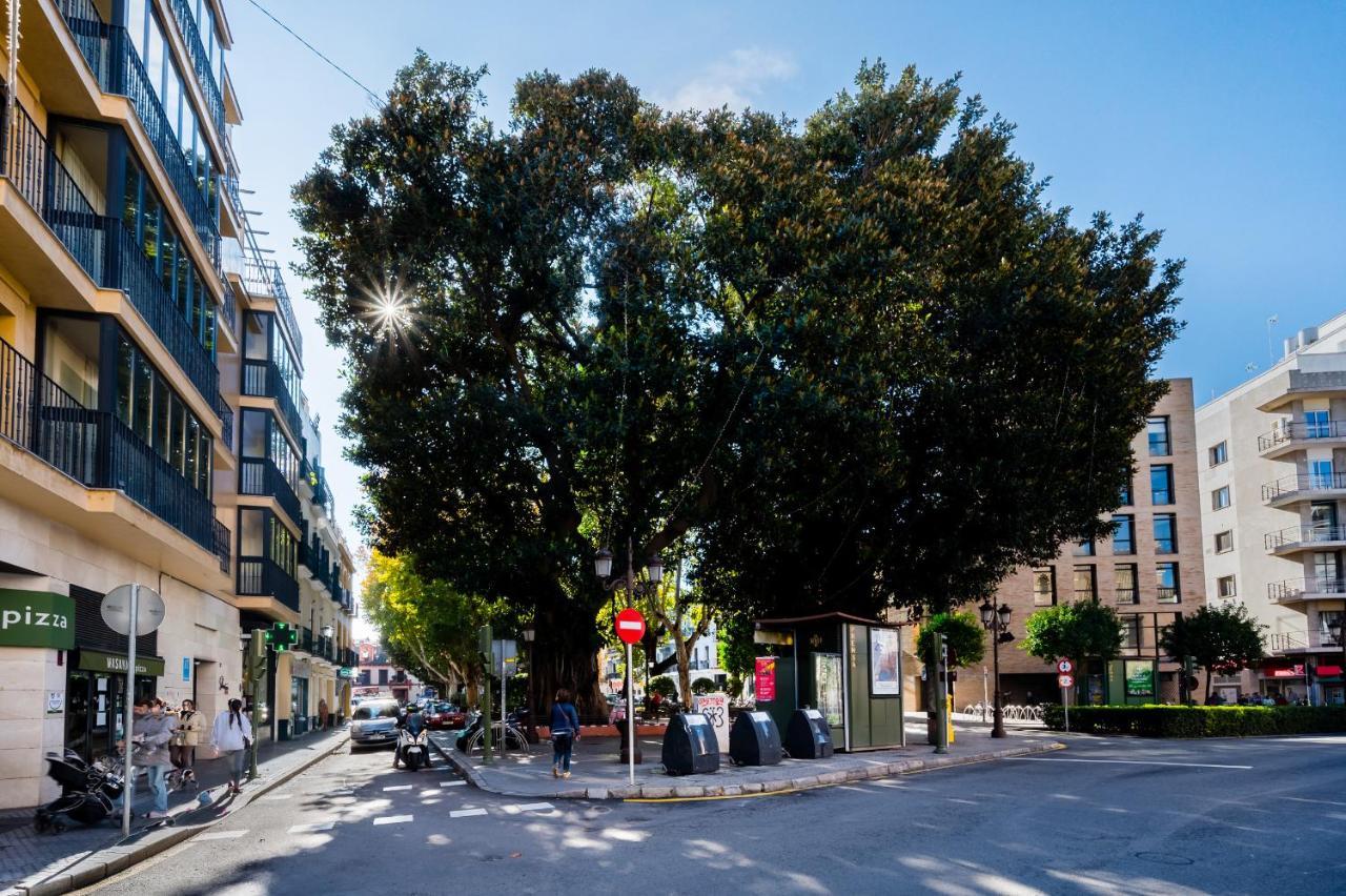 Suites Las Setas & Bicicletas Electricas Gratis Seville Exterior photo